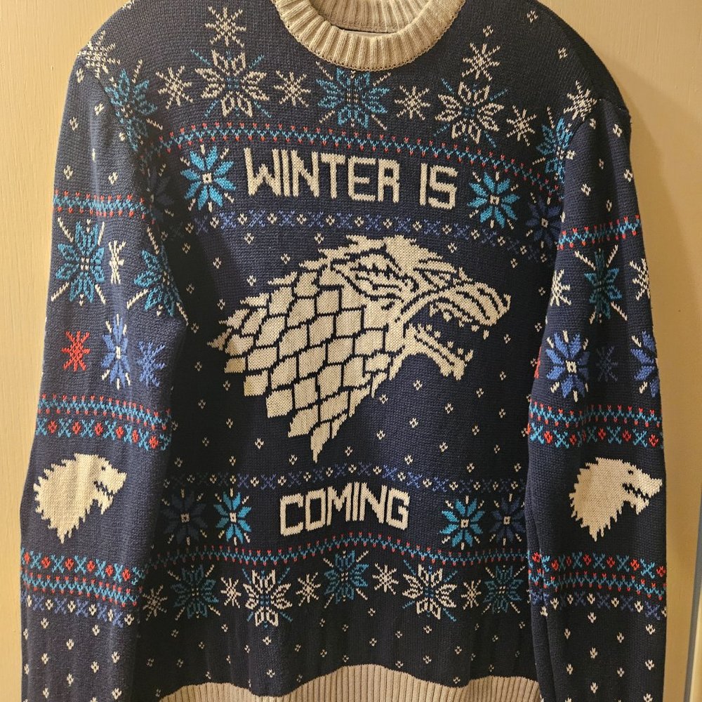 Game of Thrones " Winter is Coming " Sweater Size M